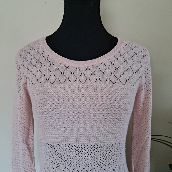Stradivarius Pink Sweater Lightweight Knit Top Size Medium - Picture 5 of 7